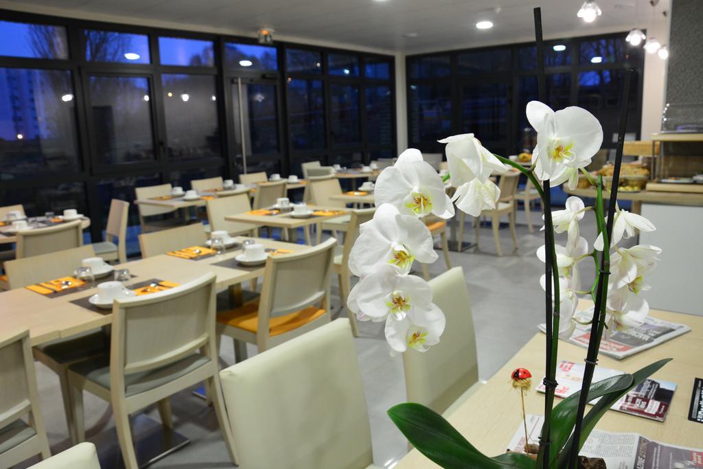 Logis Hotel - La Chambre D'Amiens Dış mekan fotoğraf
