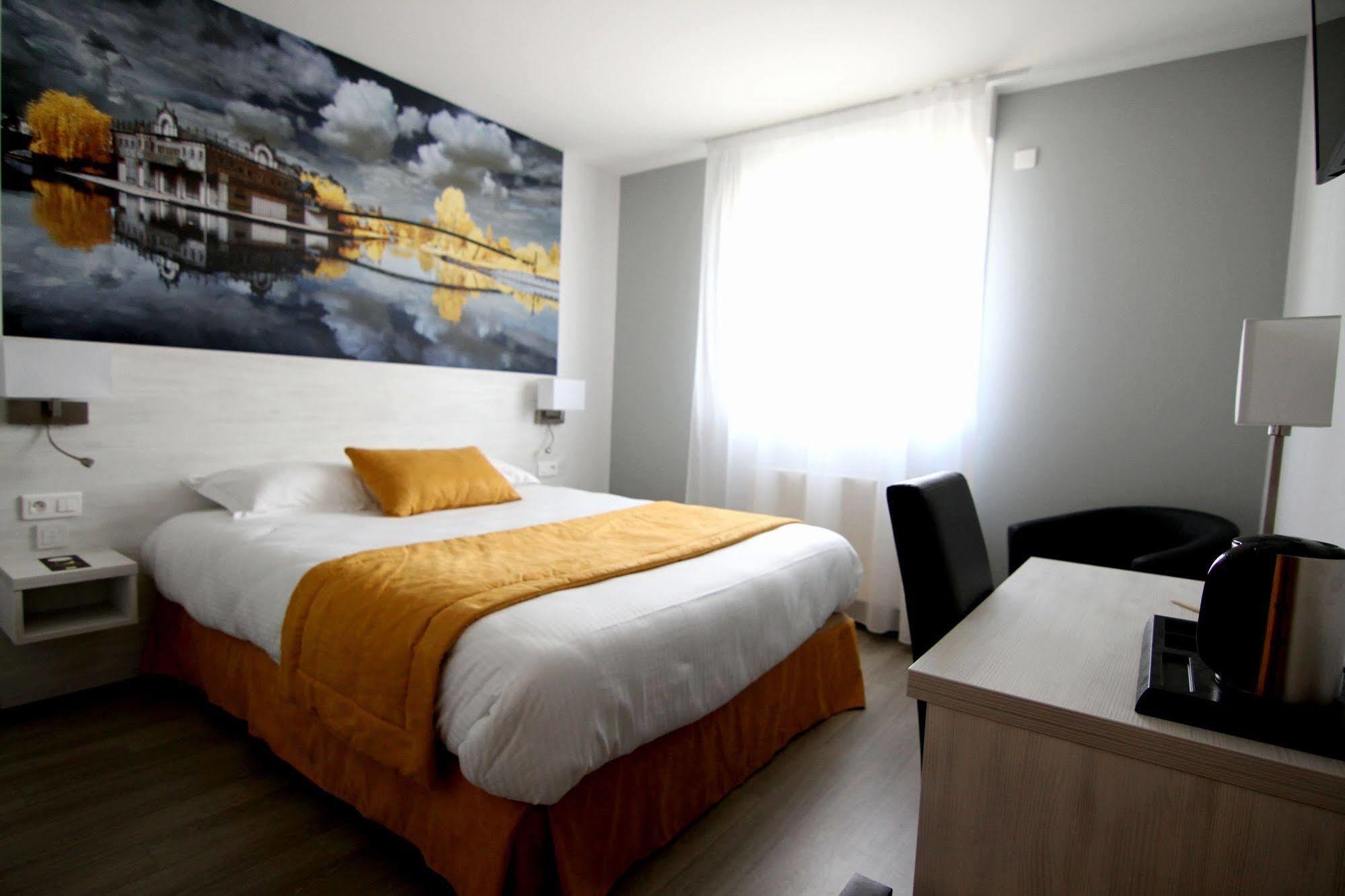 Logis Hotel - La Chambre D'Amiens Dış mekan fotoğraf